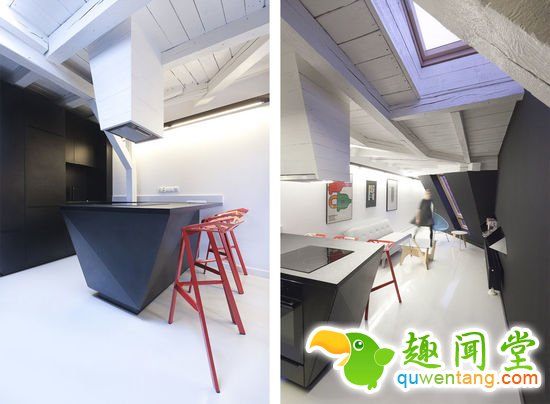 左图为餐桌、厨房；其实它类似于一个狭长的通道；