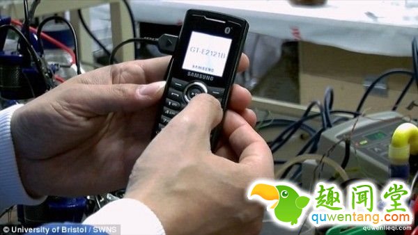 英发明尿液电池，半升尿液可为手机充电3小时