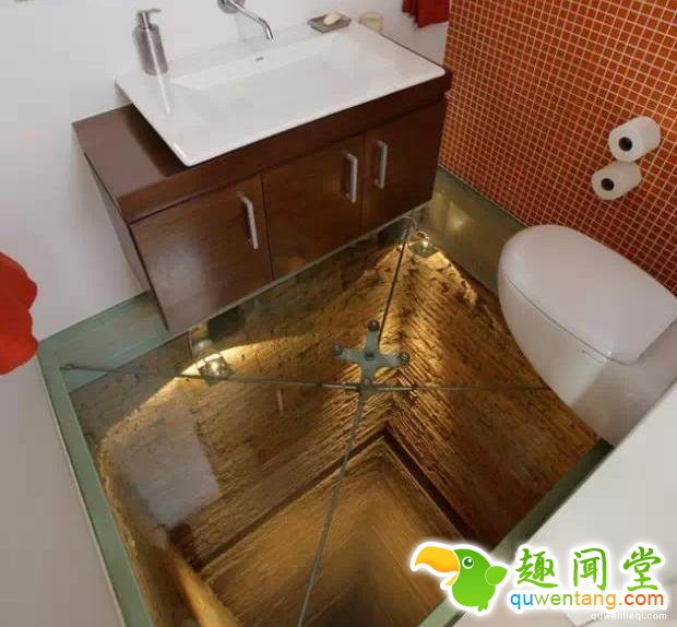 盘点全球各种奇葩厕所，你敢用吗？