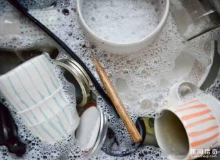 洗碗碟的这个坏习惯你有吗？小窍门帮你轻