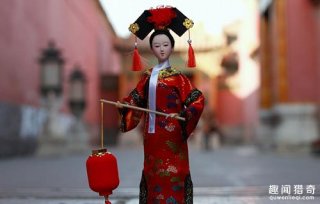 1992年故宫墙壁突显神秘宫女是怎么回事？