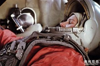 有点离奇！女宇航员去趟外太空竟莫名集体