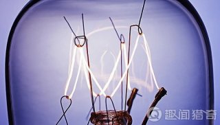 别瞎扯了！ 空气怎么能发电？ “万能石”