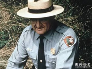 大难不死：被闪电吻过的人，身上有这标志