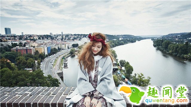 我承诺做我自己，让自己变成别人是愚蠢的想法 - 女生,经典语录,人生感悟,情感语录,心灵鸡汤