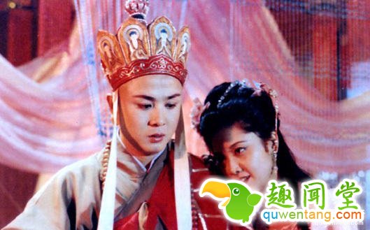 此国女人不固定嫁给一个男人，男人都是半夜溜进女人屋，一早就走