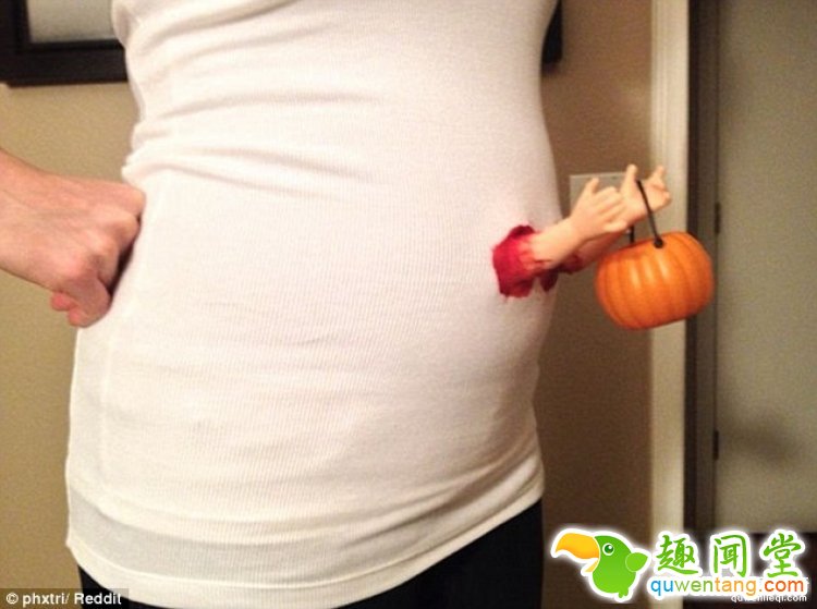 万圣节装扮最大赢家是孕妇妈妈，让你笑到哭吓到哭