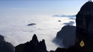 中国的 云?！胺鹬?” 云海翻腾美若仙境